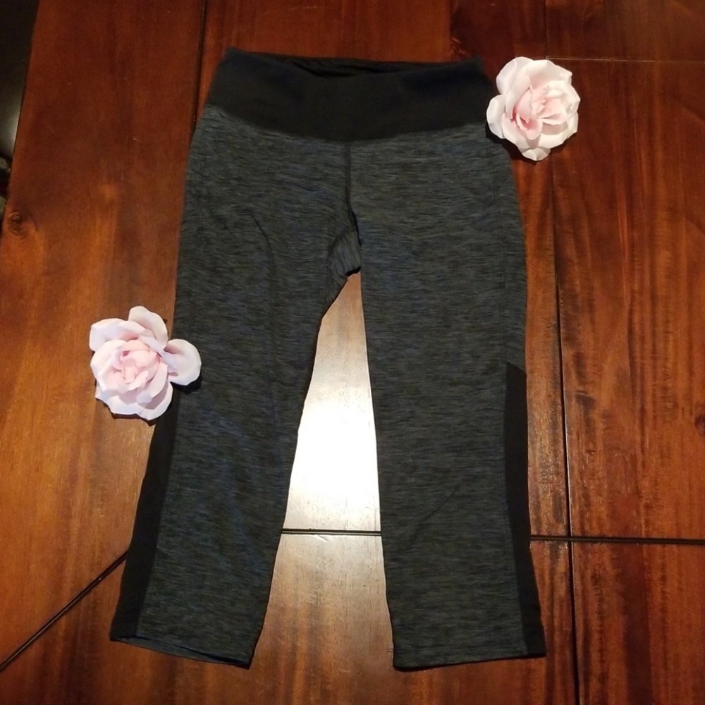 New balance knee length leggings